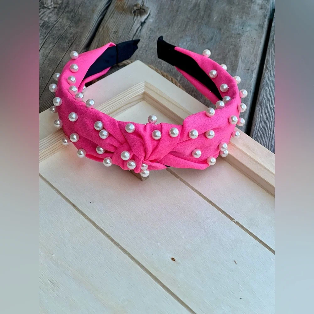 Isabel  knotted pearl Headband for kids NWT
